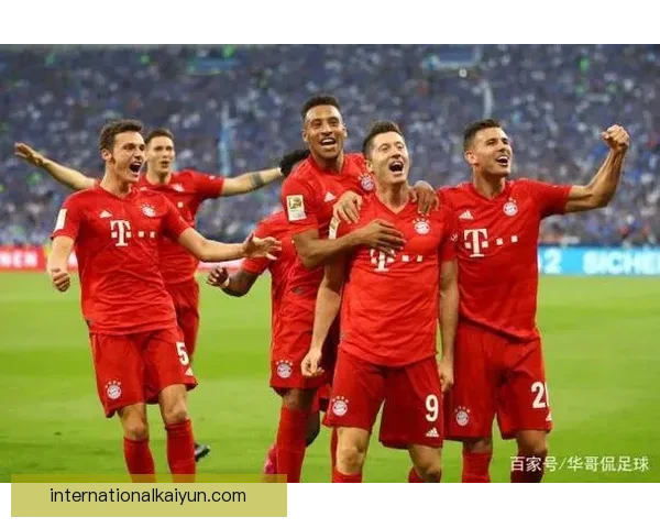 莱万多夫斯基家庭生活曝光，状态稳定表现值得关注