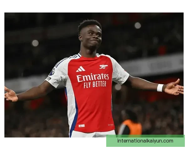 英超卡什表现稳健，持续提升球队竞争力